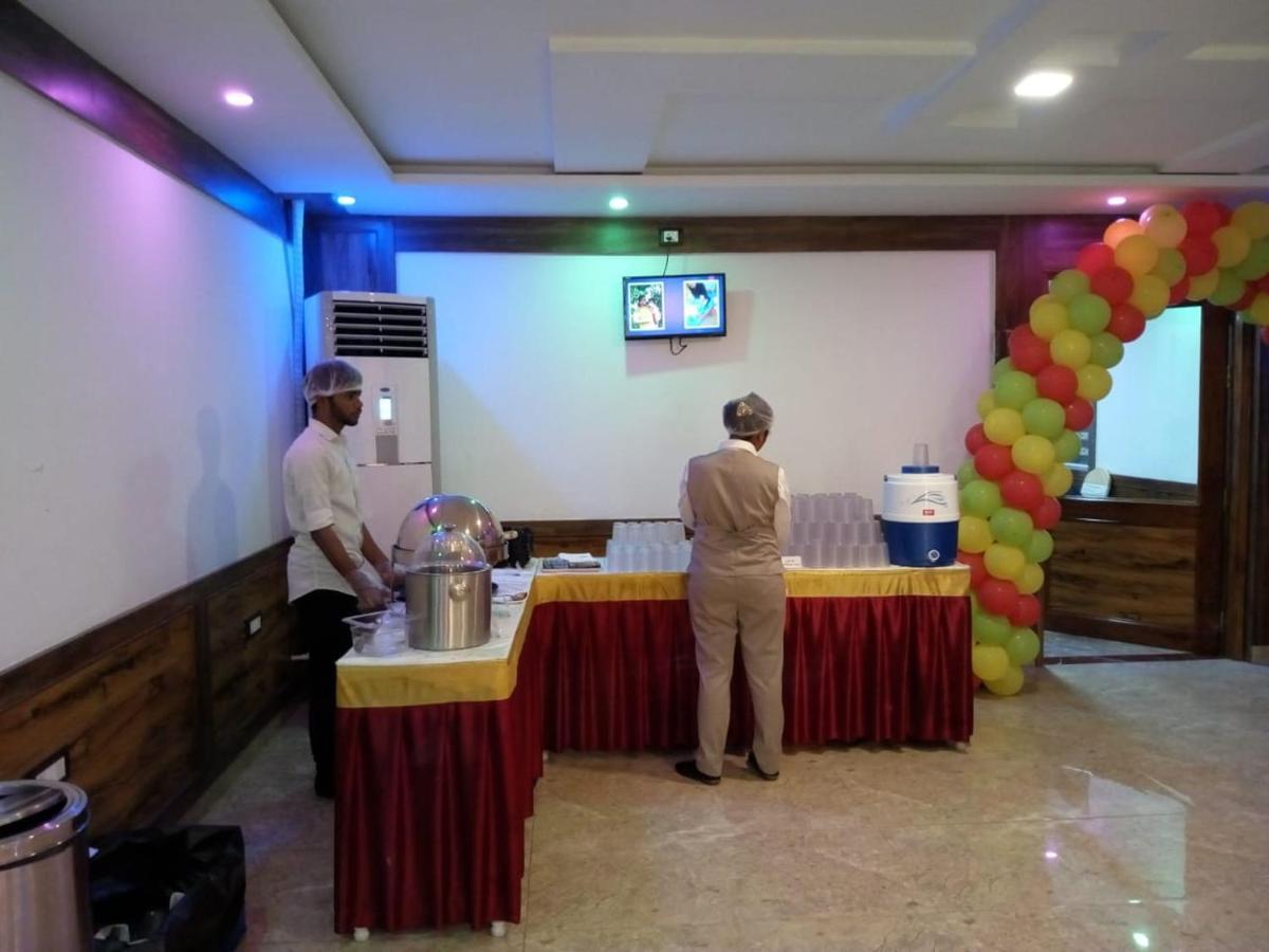 Hotel Agt Park شيناي المظهر الخارجي الصورة