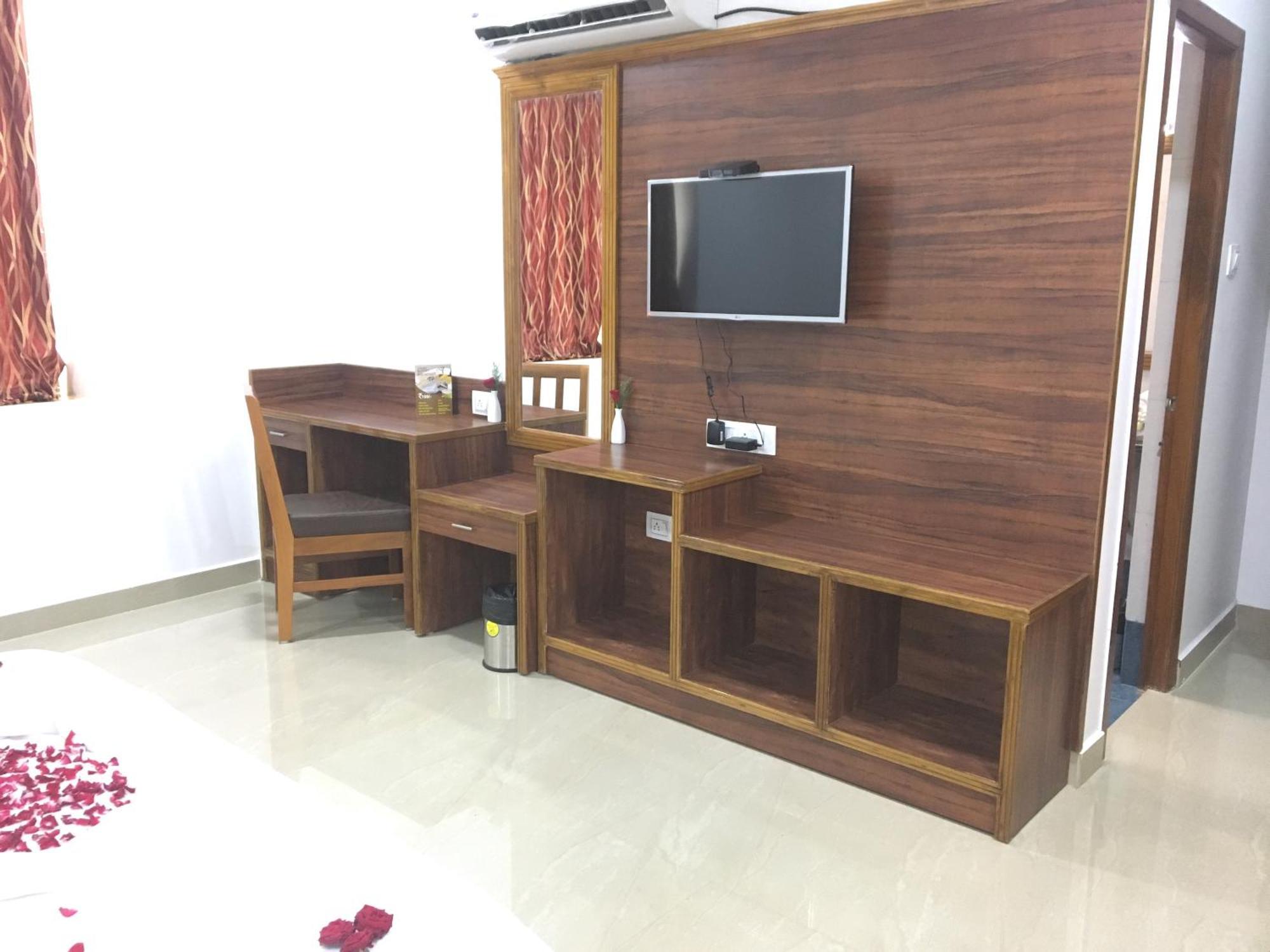 Hotel Agt Park شيناي المظهر الخارجي الصورة