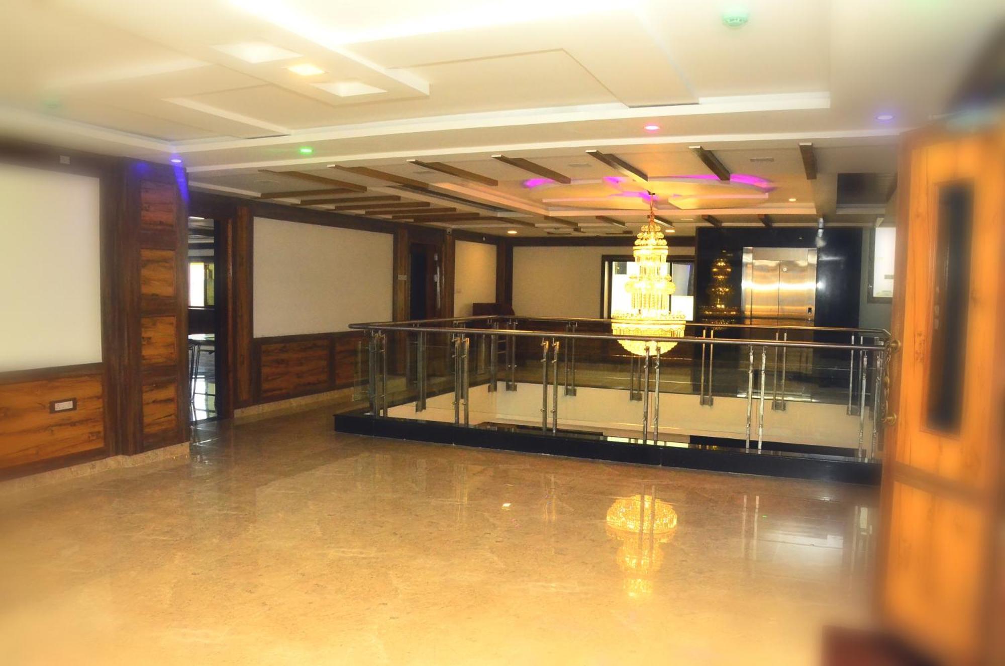 Hotel Agt Park شيناي المظهر الخارجي الصورة